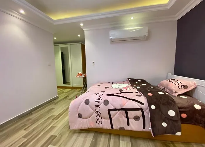 Cleopatra Plaza كليوباترا بلازا