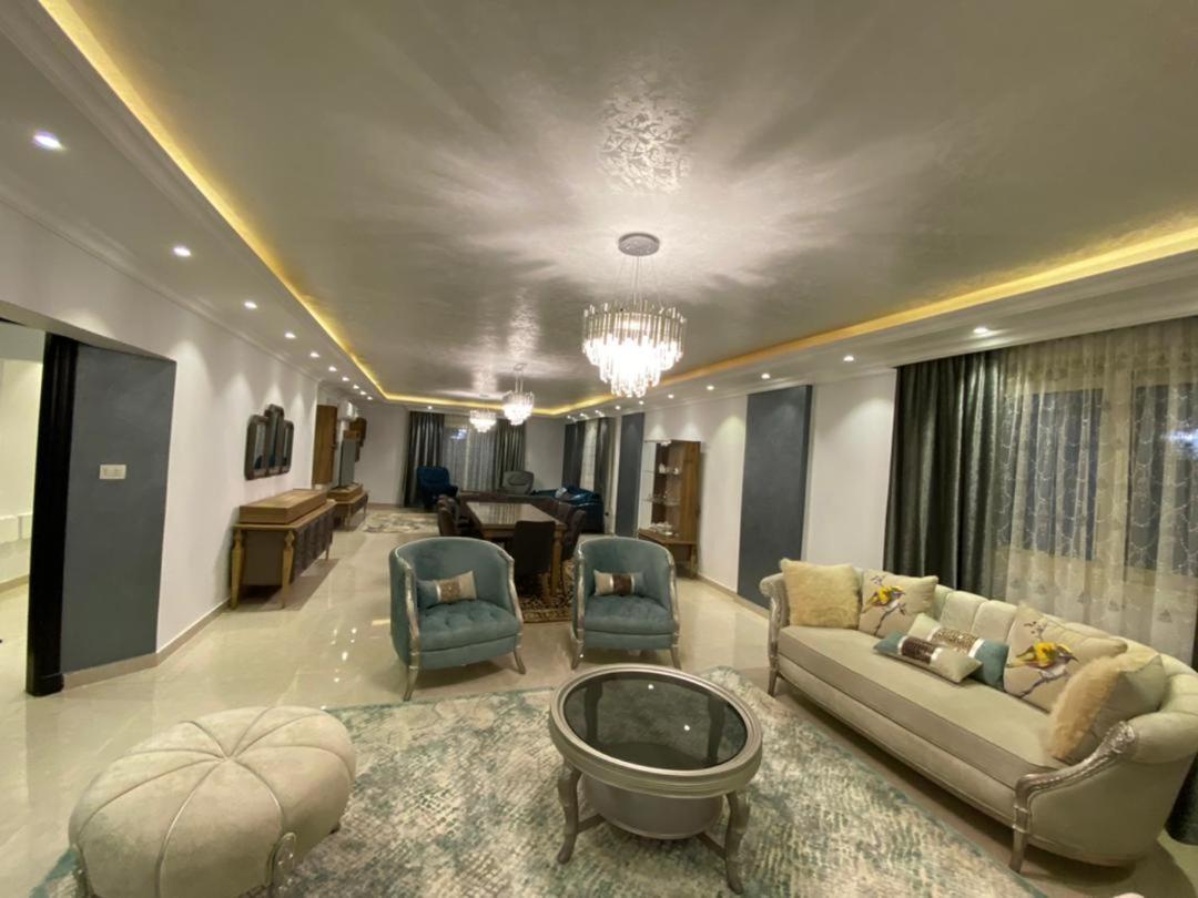 Cleopatra Plaza كليوباترا بلازا Apartman